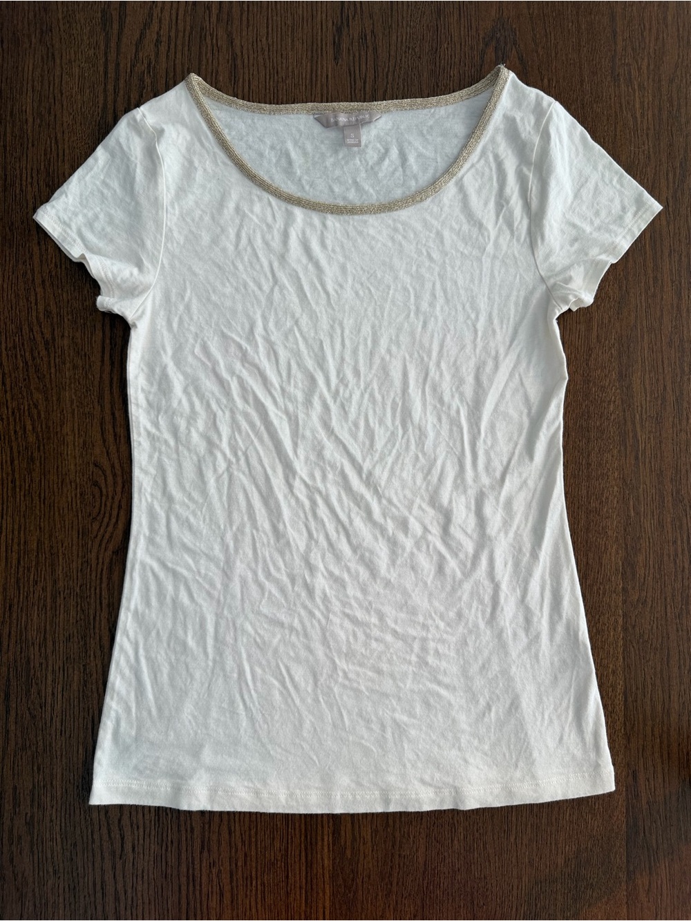 Banana Republic White Short Sleeve Scoop Neck Top with Gold Trim